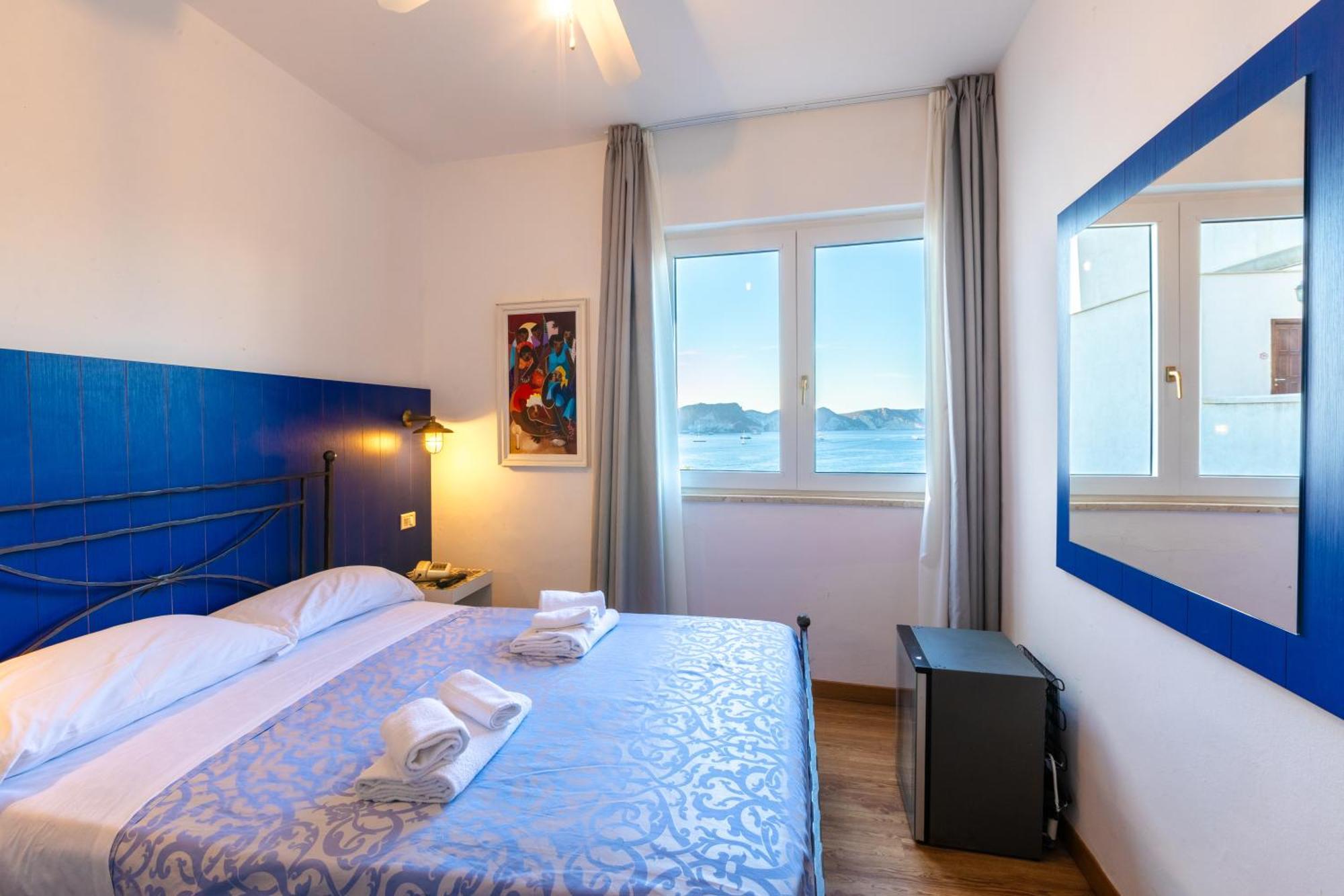 Hotel Torre Dei Borboni Ponza Dış mekan fotoğraf