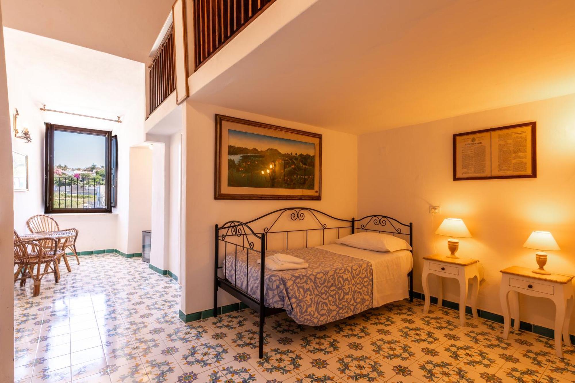 Hotel Torre Dei Borboni Ponza Dış mekan fotoğraf