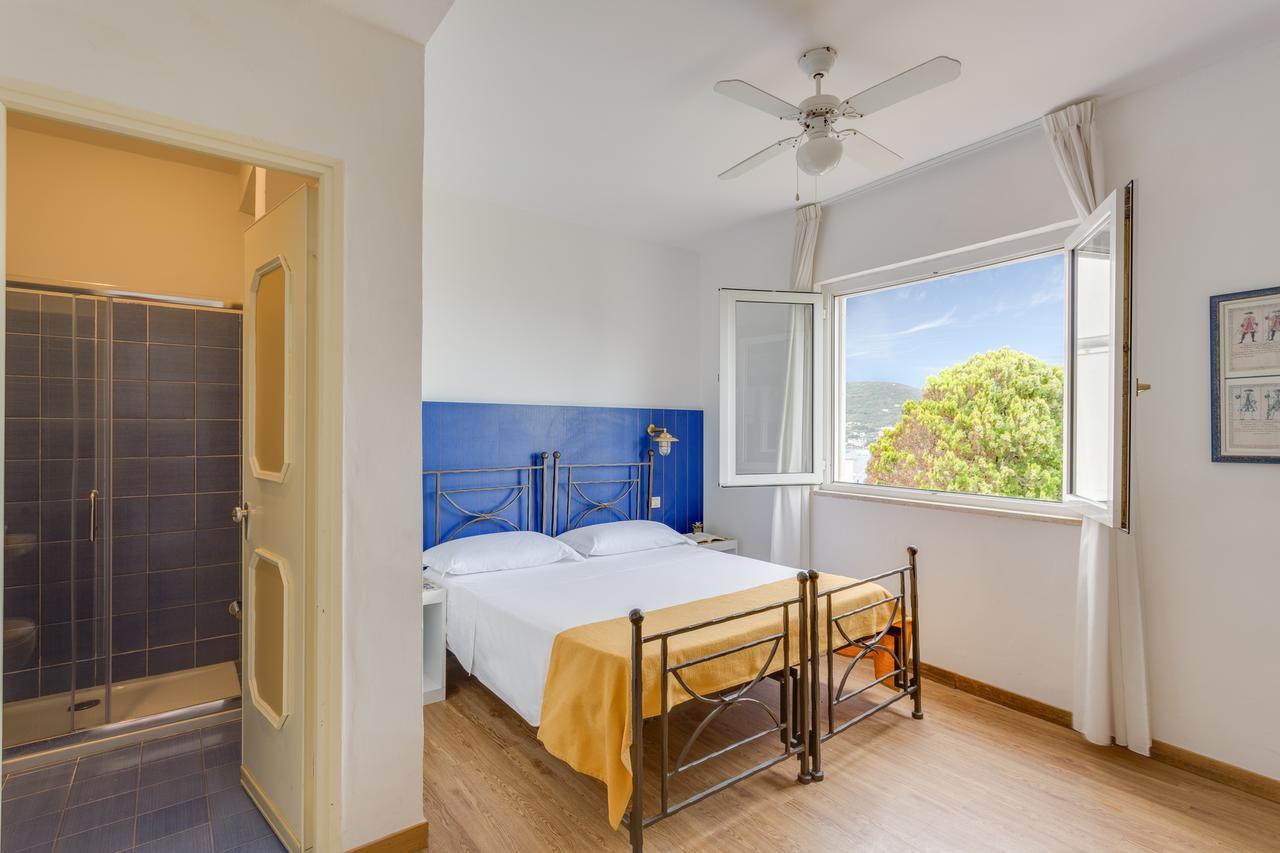 Hotel Torre Dei Borboni Ponza Dış mekan fotoğraf