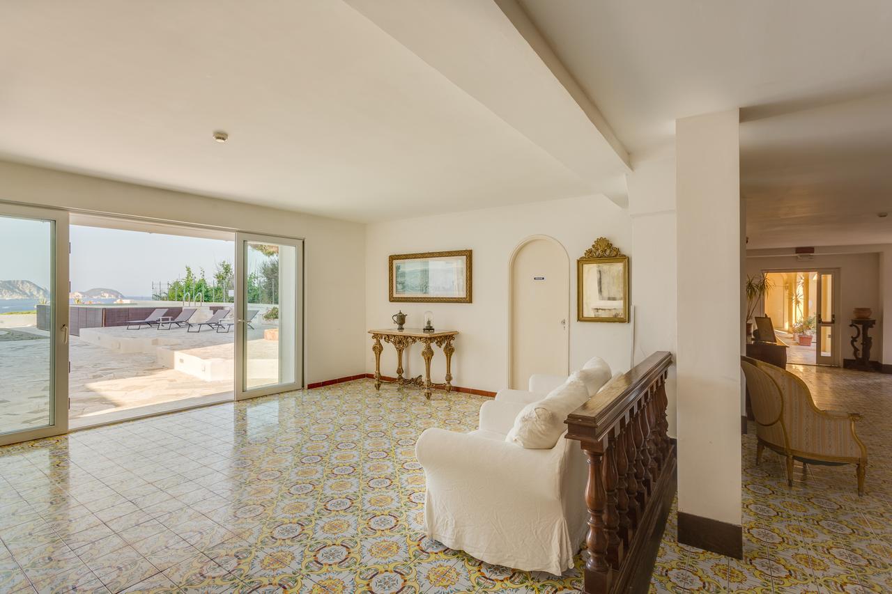 Hotel Torre Dei Borboni Ponza Dış mekan fotoğraf