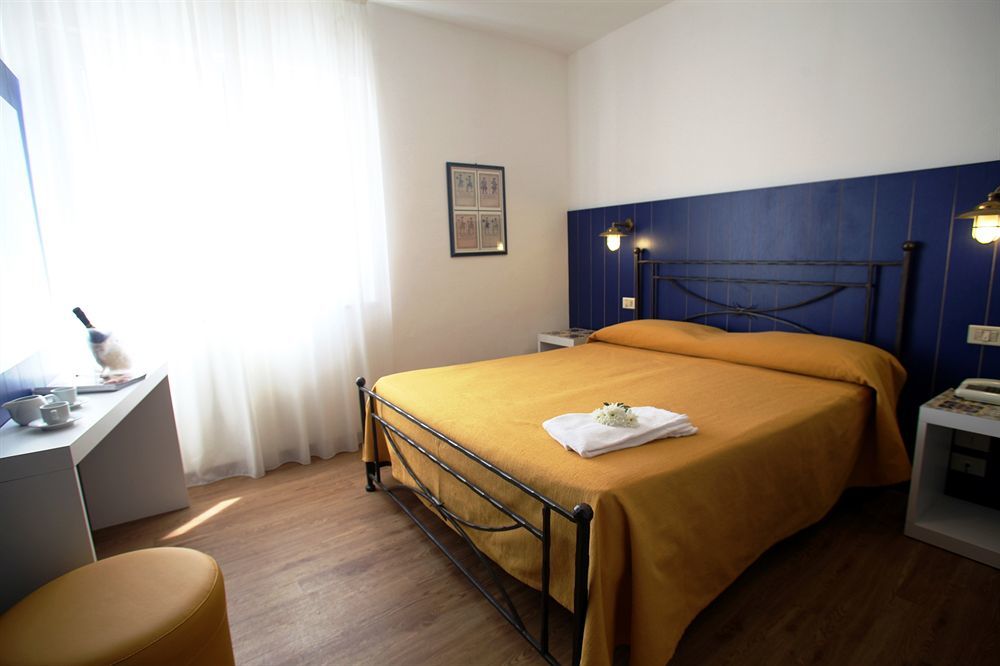Hotel Torre Dei Borboni Ponza Dış mekan fotoğraf