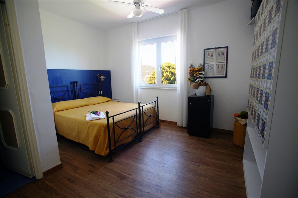 Hotel Torre Dei Borboni Ponza Dış mekan fotoğraf