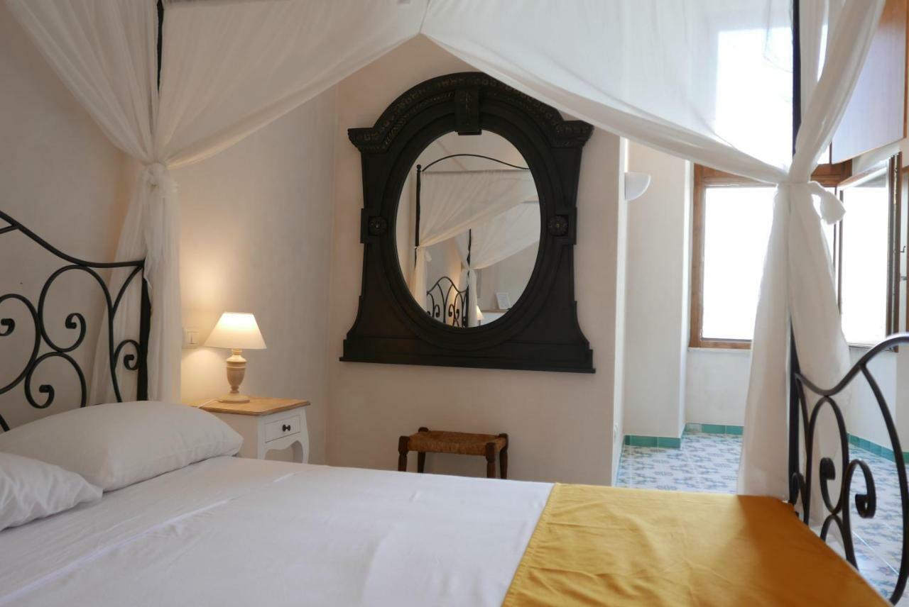 Hotel Torre Dei Borboni Ponza Dış mekan fotoğraf